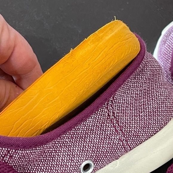 Converse All Stars removable insoles shoes in a size women’s 9 men’s 7.5 - Picture 6 of 17